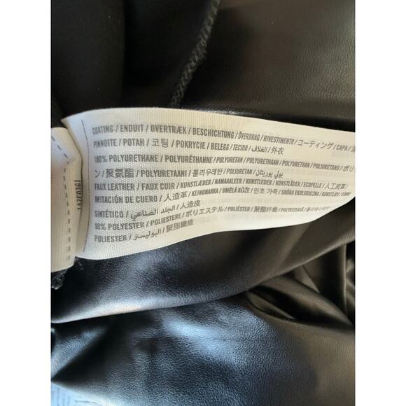 NWT Abercrombie & Fitch Faux Leather Pants Split Front Black Sz Small/Long - Picture 9 of 9